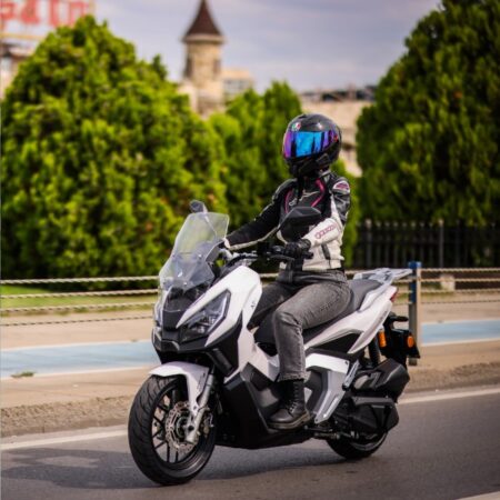 apx7-benzinlimotosiklet-10