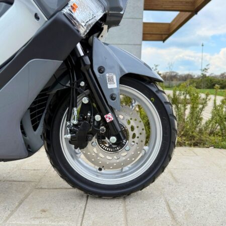 rsx4-benzinlimotosiklet-10