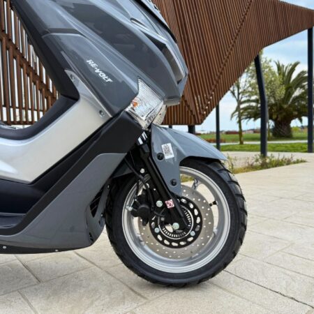 rsx5-benzinlimotosiklet-09