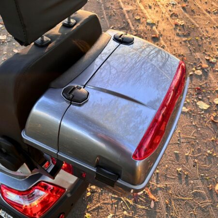 vm4Neo-üçtekerleklielektriklimotosiklet-09